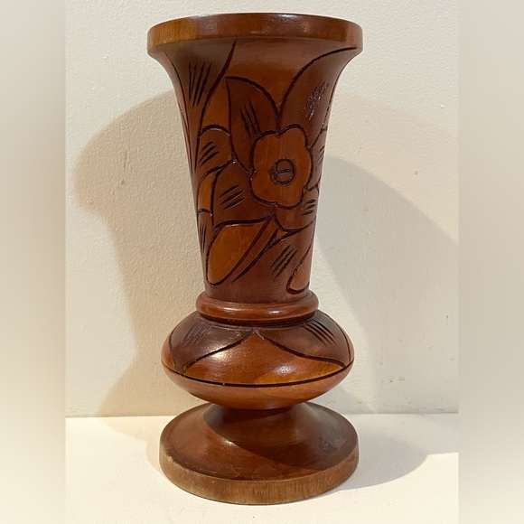 Vintage Hand Carved Wooden Pedestal Vase With Flower/Leaf Design 9” - Picture 5 of 11